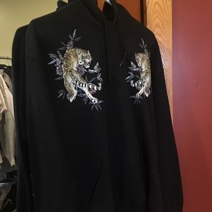 MISSGUIDED Tiger Sweatshirt